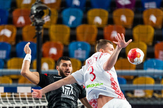 Yehia Elderaa of Egypt and Uladzislau Kulesh of Belarus