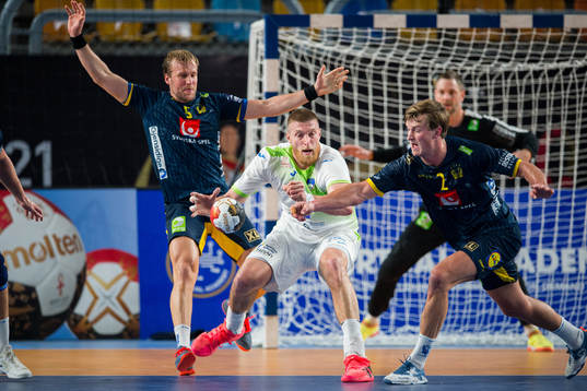 Blaz Blagotinsek of Slovenia and Jonathan Carlsbogård of