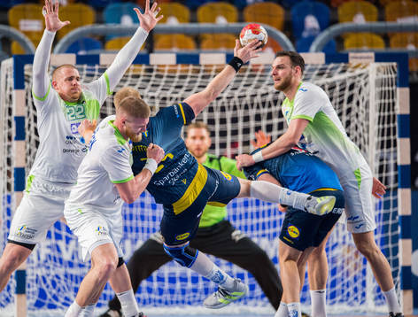 Blaz Blagotinsek of Slovenia and Jim Gottfridsson of Sweden