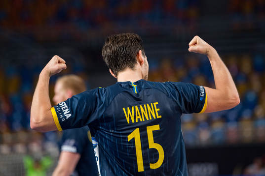 Hampus Wanne of Sweden celebrates