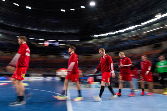 Anders Zachariassen of Denmark enters the arena with team