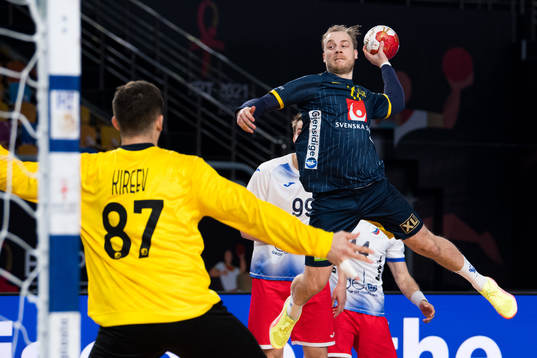 Daniel Pettersson of Sweden