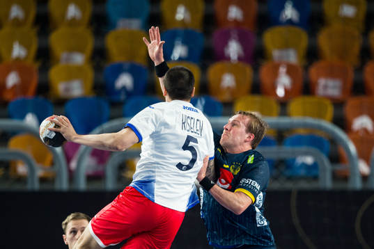 Dmitrii Kiselev of Russia and Max Darj of Sweden