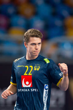 Lucas Pellas of Sweden celebrates