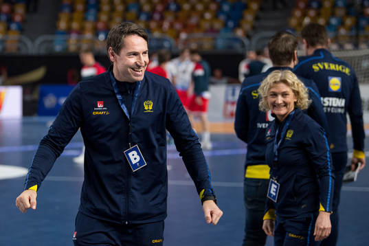 Glenn Solberg, head coach of Sweden celebrates