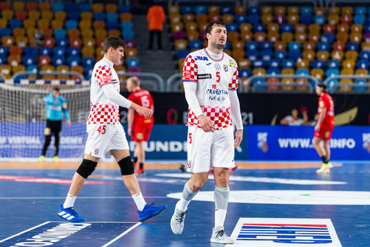 Domagoj Duvnjak of Croatia looks dejected