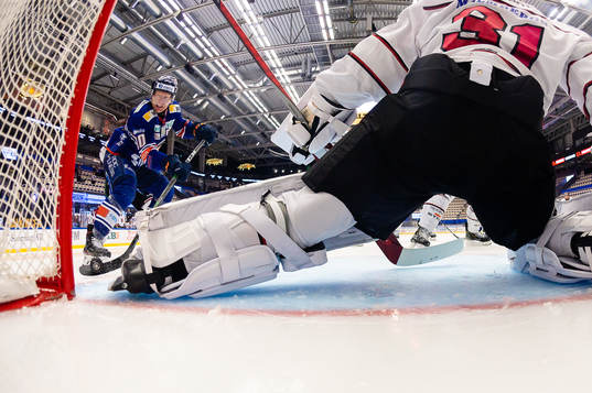 Växjös Richard Gynge gör mål 3-2