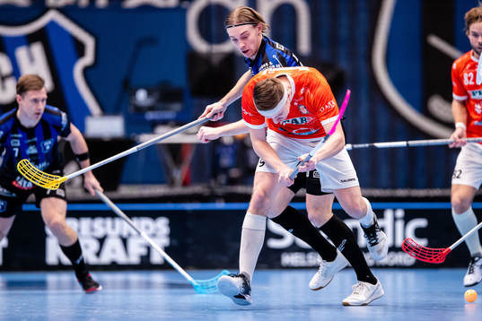 Höllvikens Linus Bergström och Helsingborgs Jonathan