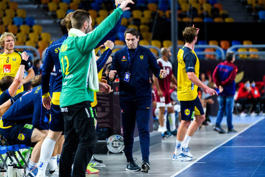 Glenn Solberg, head coach of Sweden celebrates