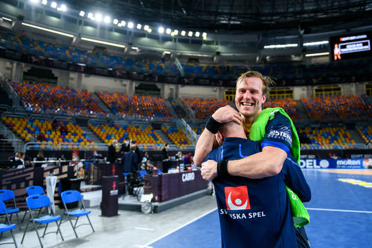 Medcial doctor Daniel Jerrhag and Max Darj celebrate