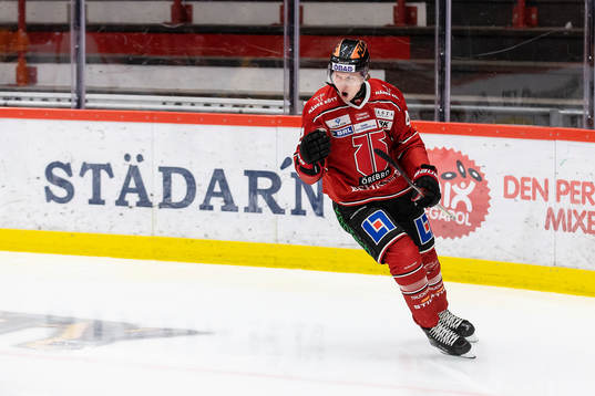 Örebros Robin Salo jublar