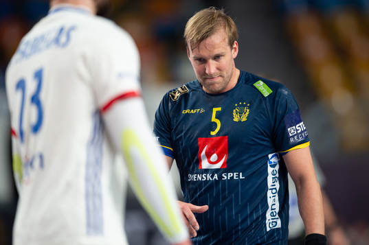 Max Darj of Sweden looks dejected