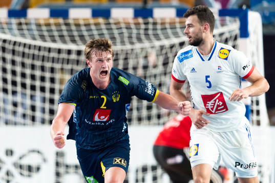 Jonathan Carlsbogård of Sweden celebrates