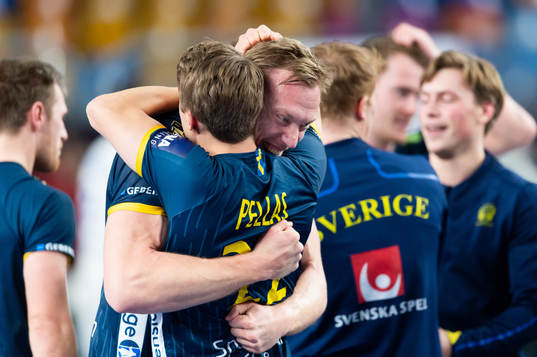 Fredric Pettersson of Sweden celebrates