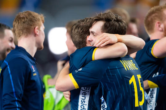 Hampus Wanne of Sweden celebratesa