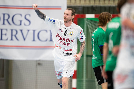 Redbergslids Tobias Johansson jublar