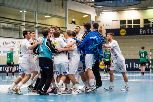 Redbergslids spelare jublar