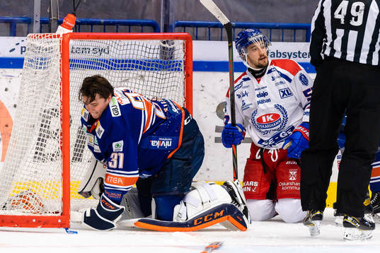 Växjös målvakt Erik Källgren och Oskarshamns Max