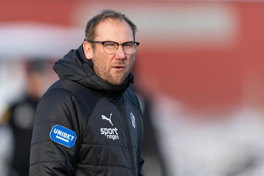 Halmstads tränare Magnus Haglund före träningsmatchen i