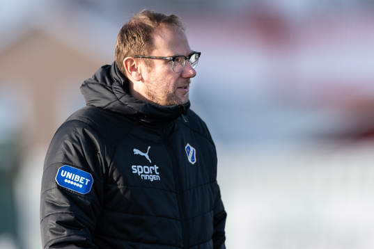 Halmstads tränare Magnus Haglund före träningsmatchen i