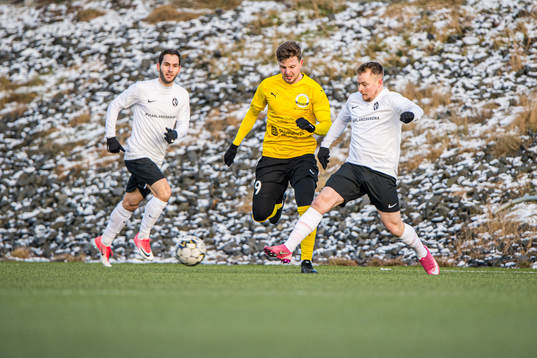Landskronas Niklas Nielsen och Mjällbys Joel Nilsson
