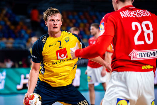 Jonathan Carlsbogård of Sweden