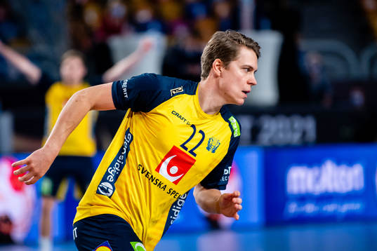 Lucas Pellas of Sweden