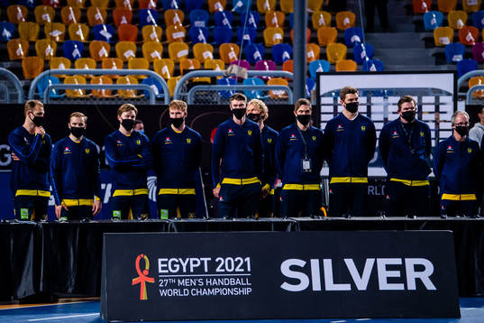 Players of Sweden looks dejected