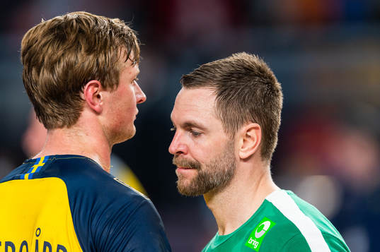 Jonathan Carlsbogård and Goalkeeper Andreas Palicka of