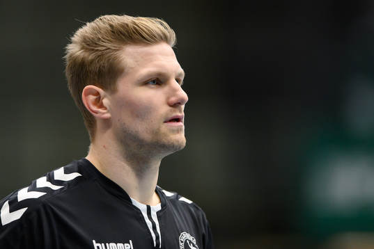 Varbergs Oscar Kihlstedt före handbollsmatchen i