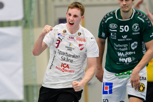 Lugis Isak Persson jublar