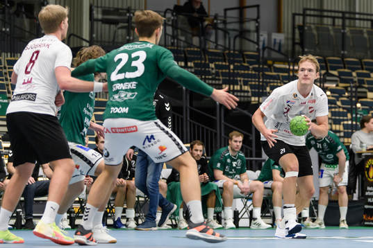 Lugis Theo Ubelacker