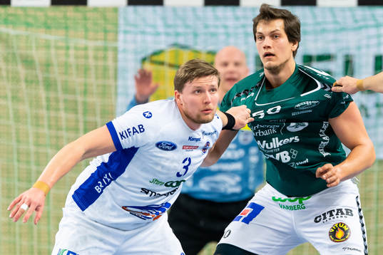 Aranäs Tobias Johnsson och Varbergs Armi Pärt