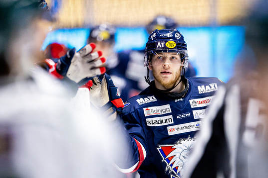 Linköpings Niko Ojamäki jublar