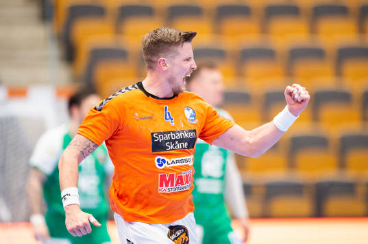 Kristianstads Adam Nyfjäll jublar