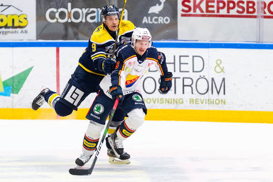 s Didrik Strömberg och Djurgårdens Sebastian Strandberg
