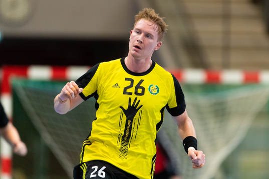 Sävehofs Jonathan Edvardsson jublar