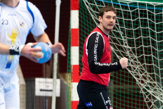 Redbergslids målvakt Adam Krantz jublar