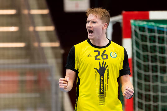 Sävehofs Jonathan Edvardsson jublar