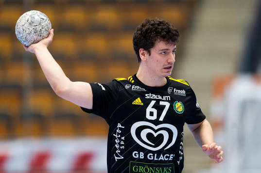 Sävehofs Elias Á Skipagøtu