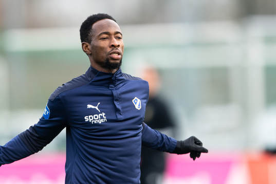 Halmstads Sadat Karim före fotbollsmatchen i Svenska Cupen