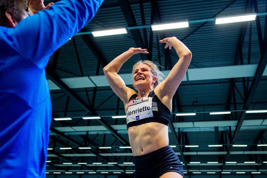 Henriette Jæger celebrates