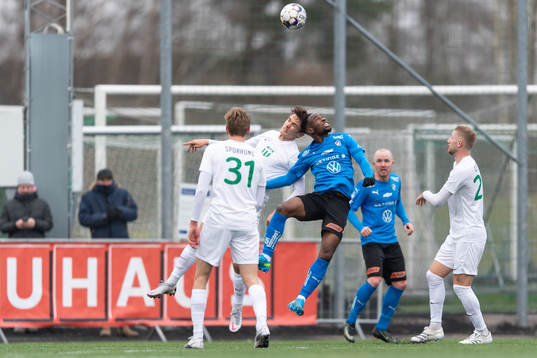 Västerås Gustaf Lagerbielke och Halmstads Sadat Karim