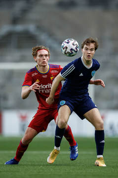 Djurgårdens Melker Jonsson och Umeås Adam Sandström