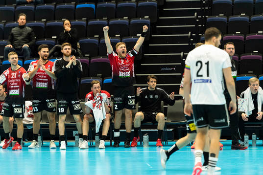 IFK Ystads spelare jublar