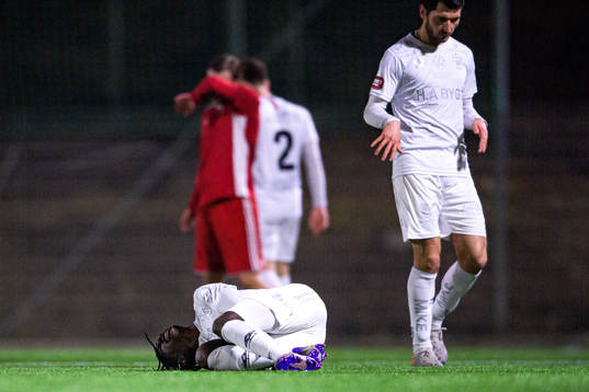 Örgrytes Mohamed Said Adan har ont