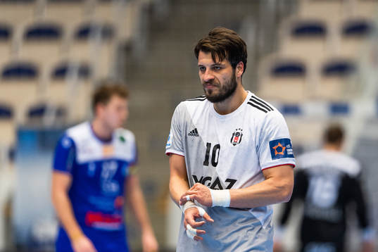 Besiktas Ömer Ozan Arifoglu deppar