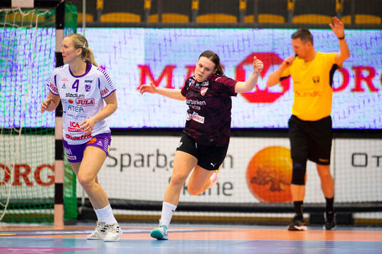 Lugis Sarah Boye Sörensen jublar