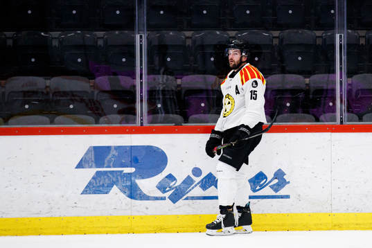 Brynäs Simon Bertilsson deppar
