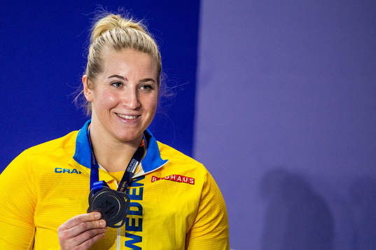 Fanny Roos of Sweden celebrates